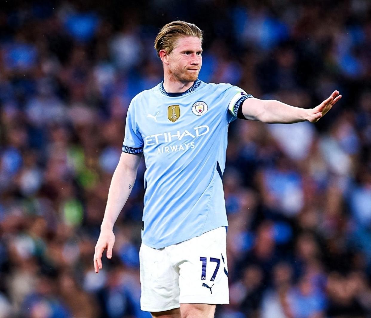 德布劳内迎来十二赛季出色发挥，西班牙队观众热烈欢呼！